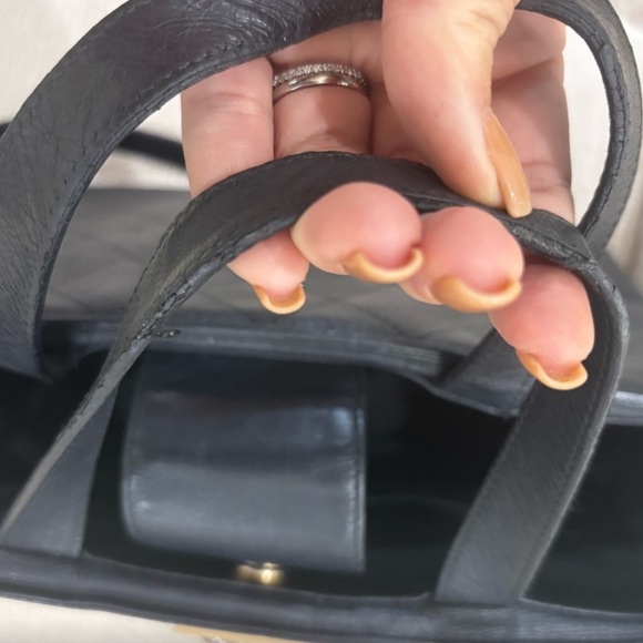 CHANEL Italy Leather Executive Tote Bag - Picture 13 of 16
